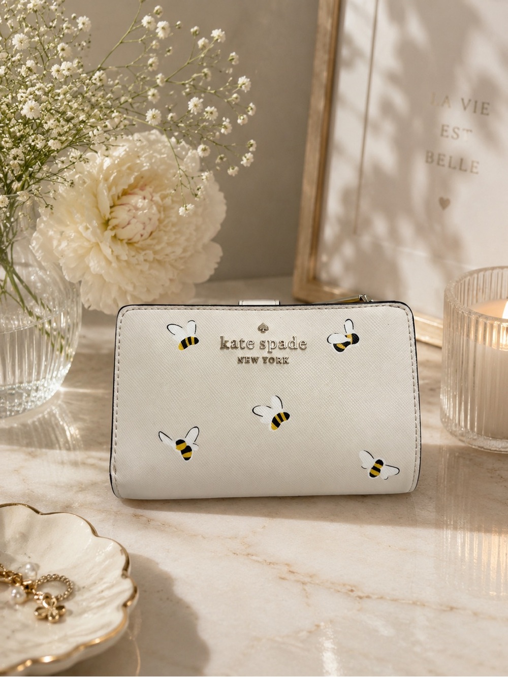 Women’s Kate Spade Bumble Bee Yellow White Wallet Small Gold Zipper Accents EUC